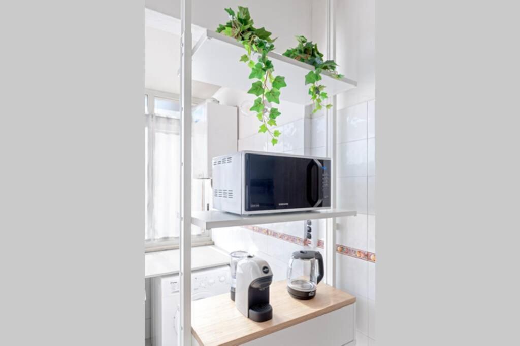 Free Parking Appartamento 5 Stelle Elegante Con Suite Livorno Luaran gambar